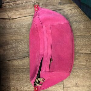 Parker Thatch Cross Your heart Sling